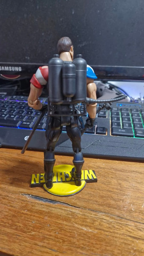 The Comedian Watchmen Dc Figura De Coleccion (Usado)