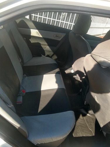 Toyota Corolla 2014 1.8 Xli Cvt 140cv