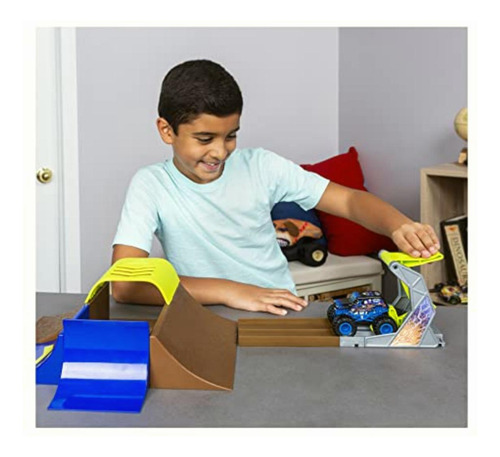 Monster Jam Set De Juego, Rampa Estilo Libre 1:64