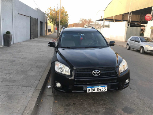 Toyota Rav4 2.4 4x2 At 2011