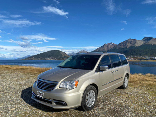 Chrysler Town & Country 3.6 Limited Atx 2014