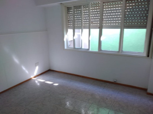Imagen 4 de 11 de Casa Ph En Venta En Ezpeleta Este