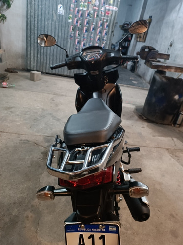Imagen 8 de 8 de Honda S