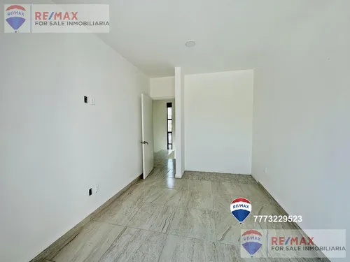 Venta De Casa Sola, Fracc. Las Fincas, Jiutepec, Morelosclave 4253