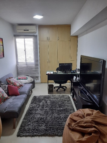 Imagen 12 de 30 de Angela Betancourt Vende, Bello Y Moderno Penthouse En Mañongo Foa-2394 04125067379 04244900499