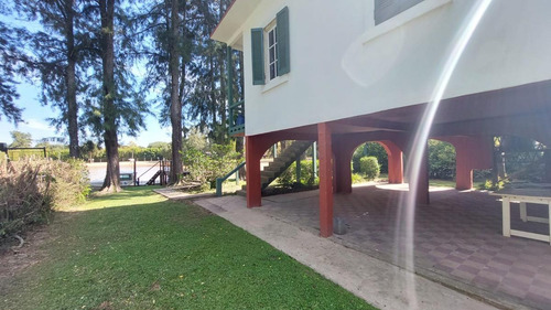 Imagen 15 de 30 de Casa - Sarmiento