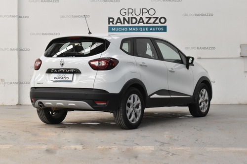 Imagen 4 de 15 de Renault Captur 2.0 Intens 2016 La Plata 881
