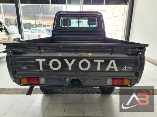 Imagen 4 de 11 de Toyota Macho Pick-up