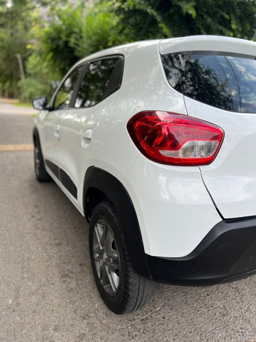 Imagen 10 de 16 de Renault Kwid 2018 1.0 Sce 66cv Iconic