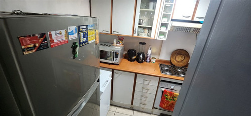 Departamento En Venta De 3 Dorm Estac Patio En Santiago