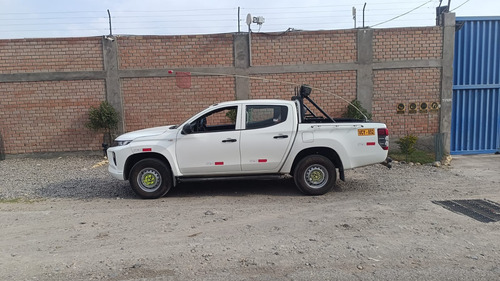 Color Blanco 4x4 Implementada Para Mina