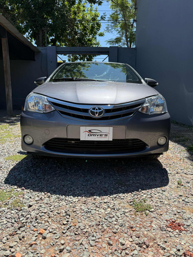 Toyota Etios 1.5 Sedan Xls