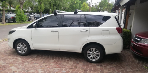 Toyota Innova 2.7 Srv 6 A/t 2018 En Garantia