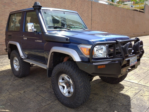 Imagen 8 de 18 de Toyota Macho 4x4 - Sincronica