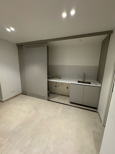 Departamento En Venta En Recoleta, Capital Federal, Buenos Aires