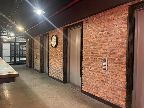 Oficina 446 M2 Barrio El Golf, Las Condes