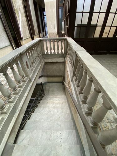 Venta Edificio A Una Cuadra De Plaza Matriz