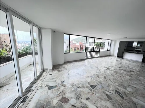 Venta De Apartamento De 231mt2 En Miraflores, Oeste De Cali, 7231.