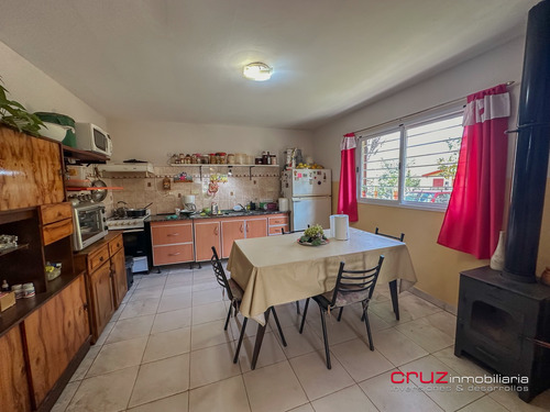 Casa De Campo De 150m2 En Carpintería, San Luis
