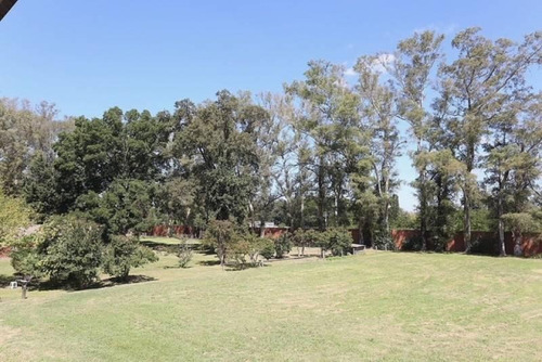 Casa Quinta En Venta Ubicado En Pilar, G.b.a. Zona Norte