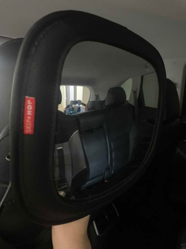 Espejo Retrovisor Para Asiento De Auto Skip Hop