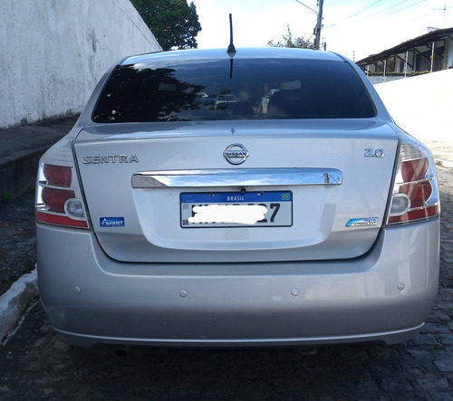 Imagem 5 de 14 de Nissan Sentra 2011 2.0 Flex Aut. 4p