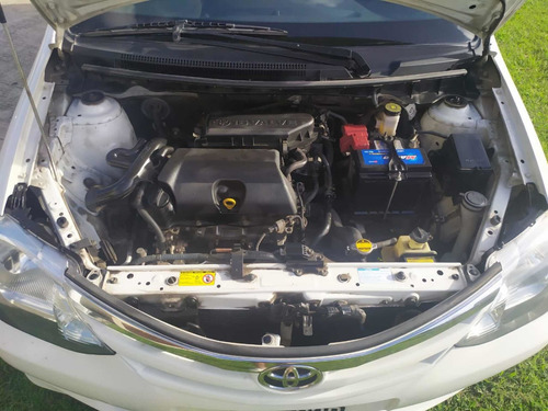 Imagen 7 de 9 de Toyota Etios 2014 1.5 Sedan Xls