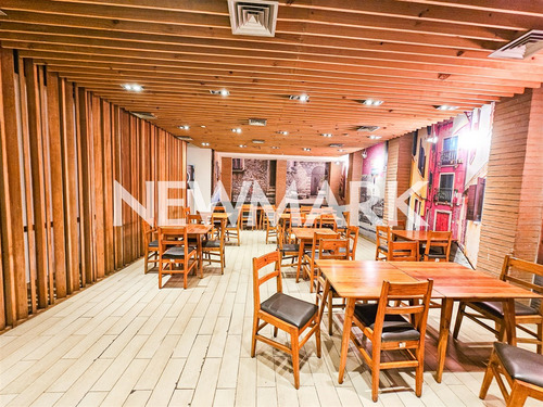 Expande Tu Cadena Local 617m2 En Torre Titanium - Las Condes