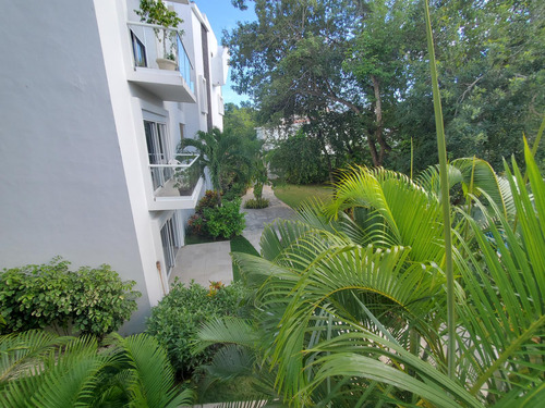 Departamento En Venta En Playa Del Carmen En Selvamar De 2 Niveles Con Beach Club