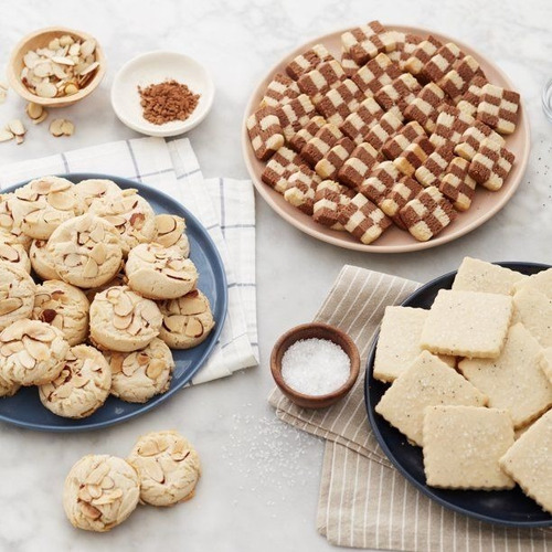 Imagen 5 de 8 de Rejilla Galletita Para Enfriar 40x25 Cromada Wilton Titanweb