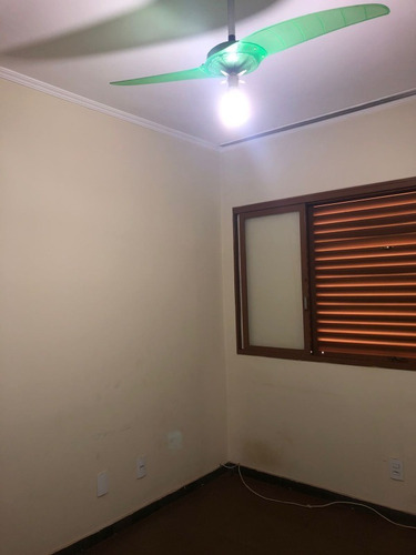 Imagem 12 de 19 de Apartamento - Ap00570 - 70250801