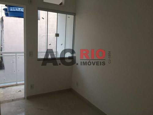 Casa De Rua-à Venda-marechal Hermes-rio De Janeiro - Agv73624