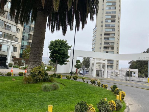 Depto En Venta De 2 Dorm. En Viña Del Mar Sector Coraceros