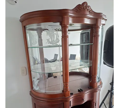 Mueble Bife En Madera De Cedro Dos Piezas (Usado)