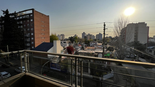 Imagen 16 de 30 de Venta Departamento 4 Amb Moron