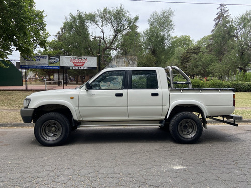Toyota Hilux 3.0 D/cab 4x2 D Dx