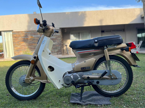 Imagen 6 de 11 de Honda Econo Power Super Cub C90