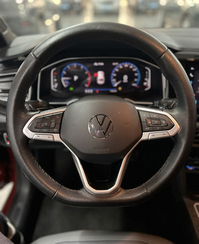 Volkswagen Nivus 1.0 200 TSI TOTAL FLEX HIGHLINE AUTOMÁTICO