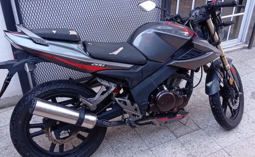 Imagen 6 de 19 de Zanella Rx 200 Naked