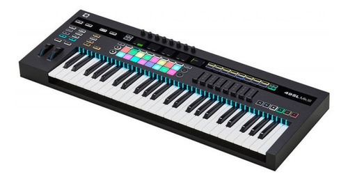 Teclado Controlador Con Secuenciador Novation 49sl Mkiii