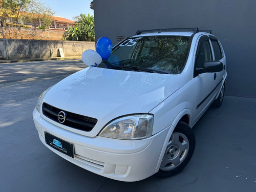 Chevrolet Corsa 1.8 Maxx Flex Power 5p