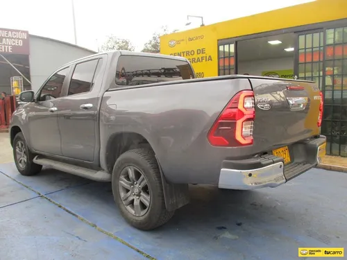 Toyota Hilux 4x4 2.4 At Aa