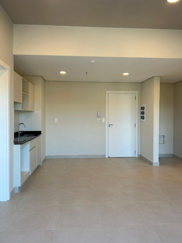 Vendo Departamento A Estrenar En El Edificio Zuba 9 De Encarnación: 2 Habitaciones Y 1 Baño