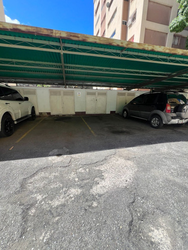Se Vende Apartamento 108m2. Montalban.