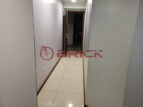 Imagem 7 de 9 de Sala Comercial Com 31 M² No Centro. - Sa00114 - 68779291