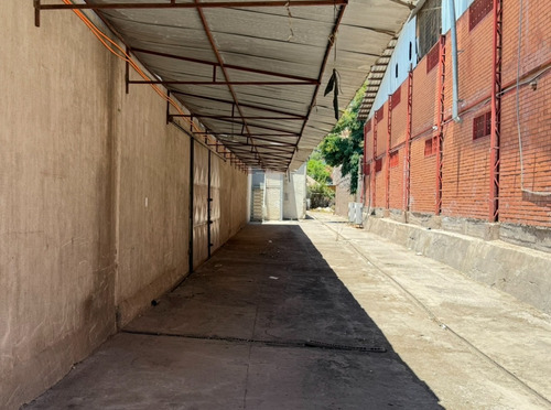 Se Arrienda Bodega