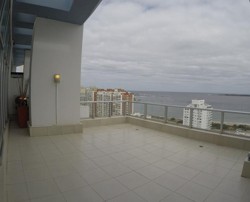 Departamento - Playa Mansa