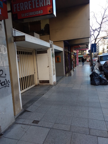 Local Centro , Vende