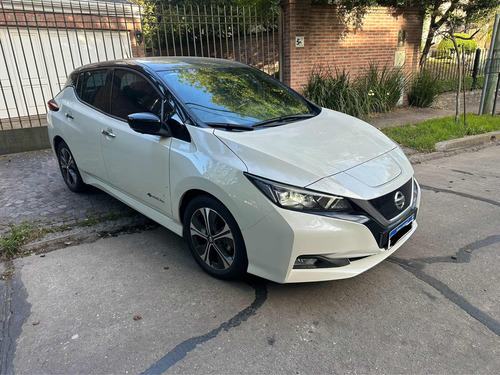 Nissan Leaf Exclusive