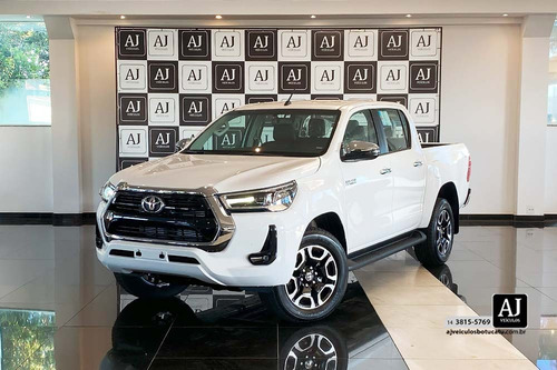 Toyota Hilux 2.8 D-4D TURBO DIESEL CD SRV 4X4 AUTOMÁTICO